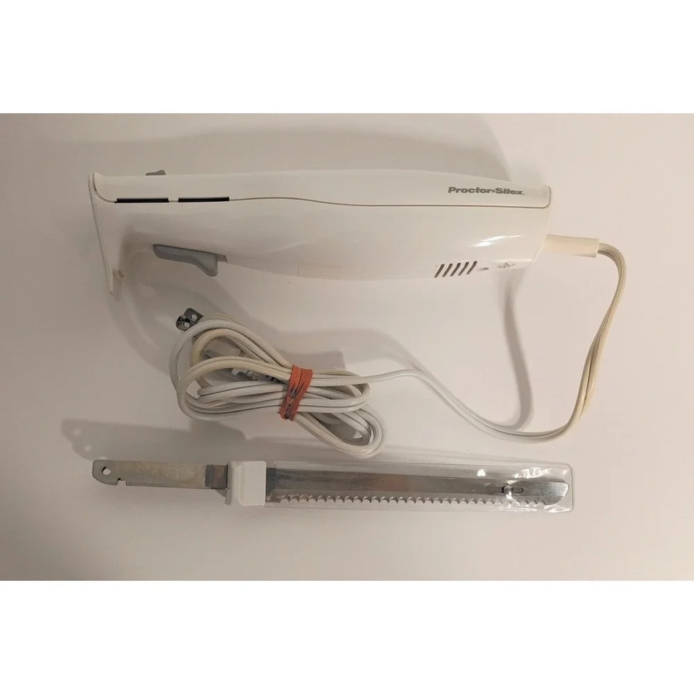 Proctor Silex Durable Electric Knife 74311Y Easy Slice Stainless Steel Blade/BOX